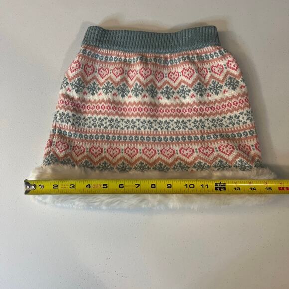 2 Girls Sweater Skirts - Picture 7 of 8